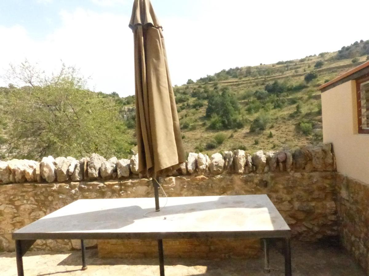Molino Dolz Villa La Iglesuela del Cid Luaran gambar